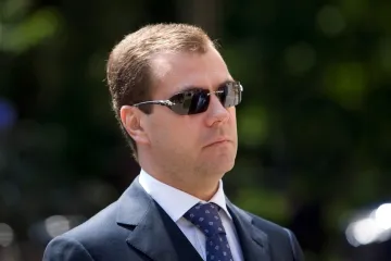 Medvedev zarežao na Sunakov posjet Kijevu: 'Nadam se da arogantni Britanci shvaćaju da bi to bila objava rata...'