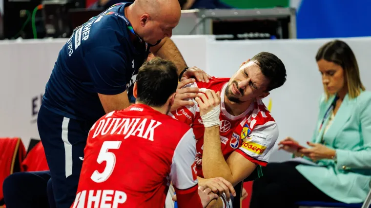 Martinovića na Euru vi&scaron;e nećemo gledati, liječnik reprezentacije otkrio koliko je ozljeda te&scaron;ka