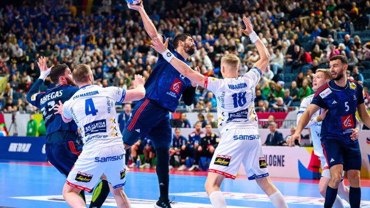 Francuska do nove pobjede u drugom krugu: Pobjedom protiv Islanda stigla nadomak polufinala