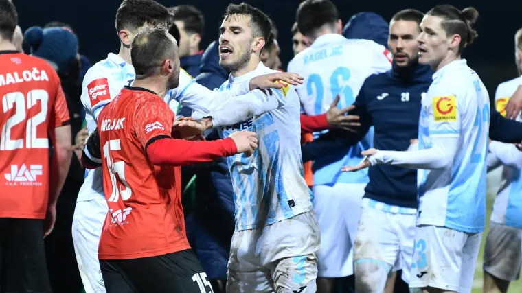 Baš je zaiskrilo: Nogometaši se potukli nakon utakmice u Gorici , Sopić uletio u gužvu, sudac imao pune ruke posla