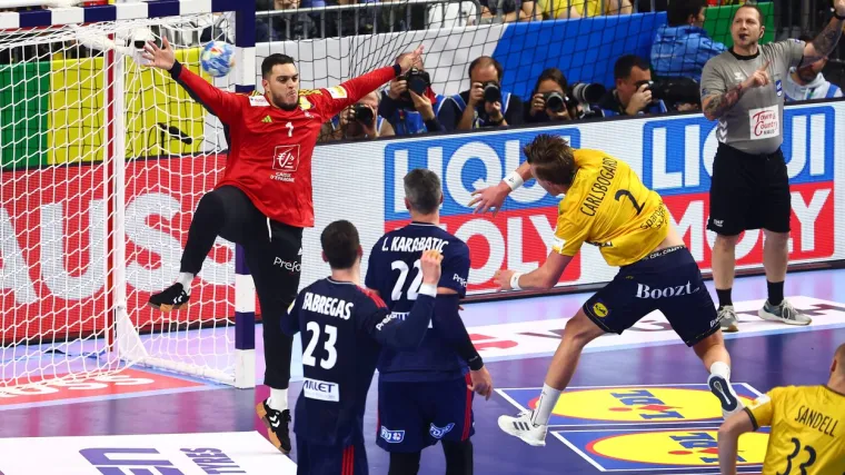 Zbog ozljede kolege neočekivano mu se otvorila prilika: Zgrabio ju je, a godinu dana kasnije igra finale Eura