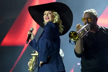 Lepa Brena osvaja Zagreb: Rasprodala tri Arene pa najavila pohod na četvrtu! 'Bit će to za pamćenje, to vam mogu obećati'