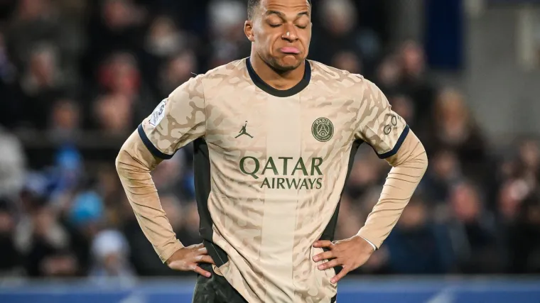 Kylian Mbappe proma&scaron;io penal, svi ispred TV-a nisu mogli vjerovati &scaron;to gledaju