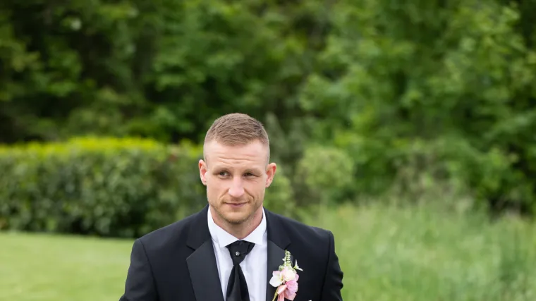 Mladoženja Filip uskoro će stati pred oltar, a pri odabiru partnerice bitan mu je bakin blagoslov