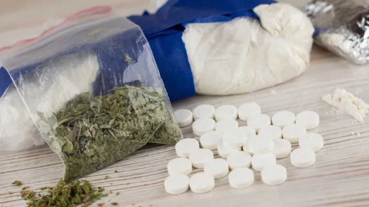 U Zadru pao mu&scaron;karac s drogom vrijednom 400.000 eura. Skrivao je i u 'sicu'