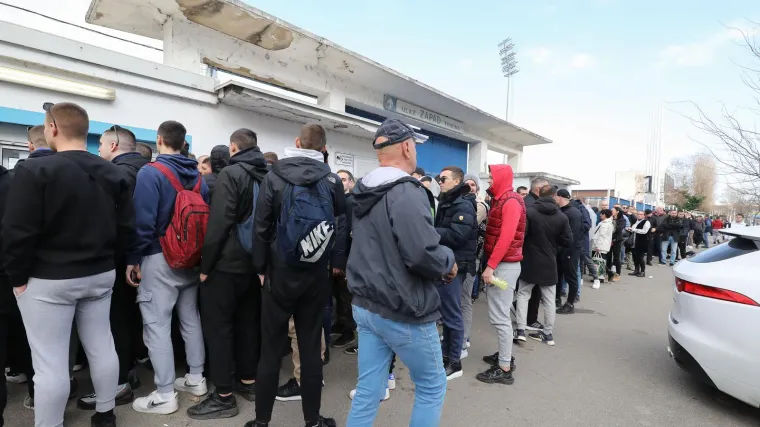 Kranjčevićeva će u nedjelju biti u plavom: Planule ulaznice za istočnu tribinu