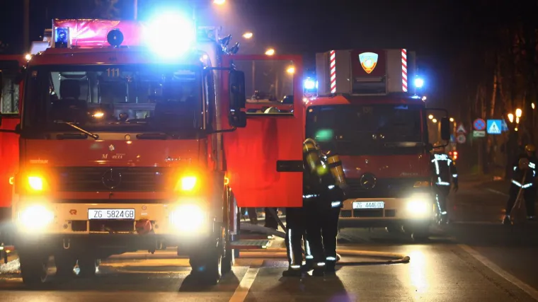 Buktinja u Zagrebu: Izgorjela tri automobila u podsljemenskoj zoni