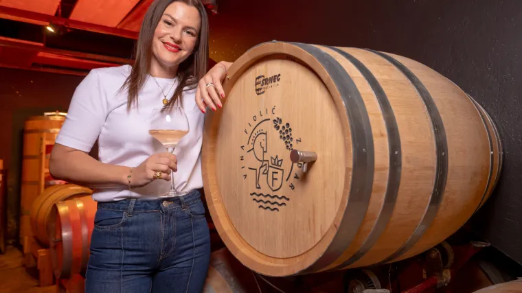 Zadar ima jedinstven vinski bar u kojem su ba&scaron; svi proizvodi iz Zadarske županije! Evo kako je nas-tao!