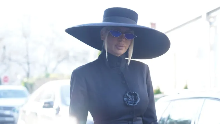 Karleu&scaron;a pokazala lice bez trunke &scaron;minke i raznježila fanove emotivnom snimkom