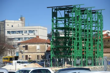 Pogledajte kako izgleda prva rotacijska garaža u Hrvatskoj