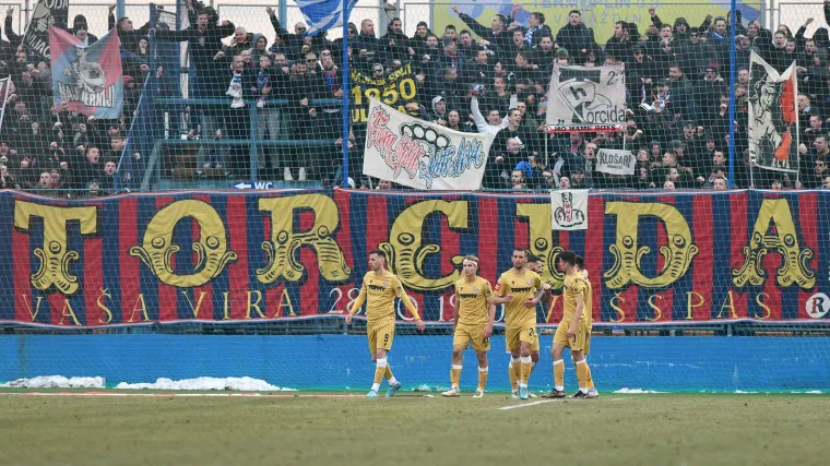 Hajduk po vrh HNL-a ide pred rasprodanim stadionom u Varaždinu