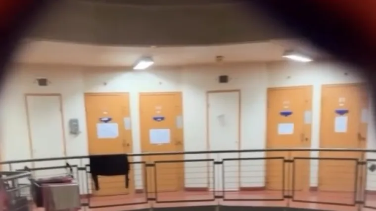 Snimio je svoju zatvorsku ćeliju i natjerao nas da se na trenutak zapitamo &scaron;to jo&scaron; uvijek radimo na slobodi