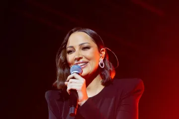 Srpski mediji tvrde: Prijović sa sinčićem u autu jurila cestom i prošla kroz crveno