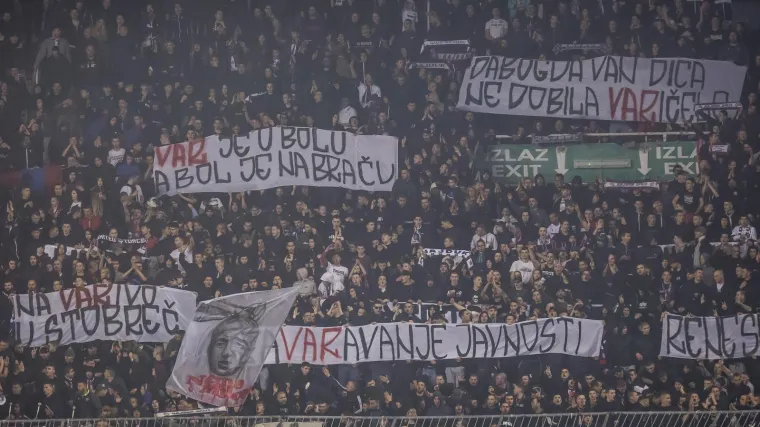 Policija privela dvije osobe zbog jezivog transparenta koji je osvanuo na Poljudu