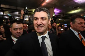 Ovako je Milanović u noćnom klubu slavio pobjedu na parlamentarnim izborima 2011.