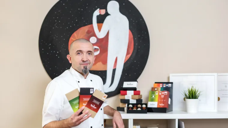 Njega ste možda upoznali kao glazbenika, a danas se Stiv Kahlina bavi potpuno drugim, nadasve slatkim poslom &ndash; proizvodi čokoladu