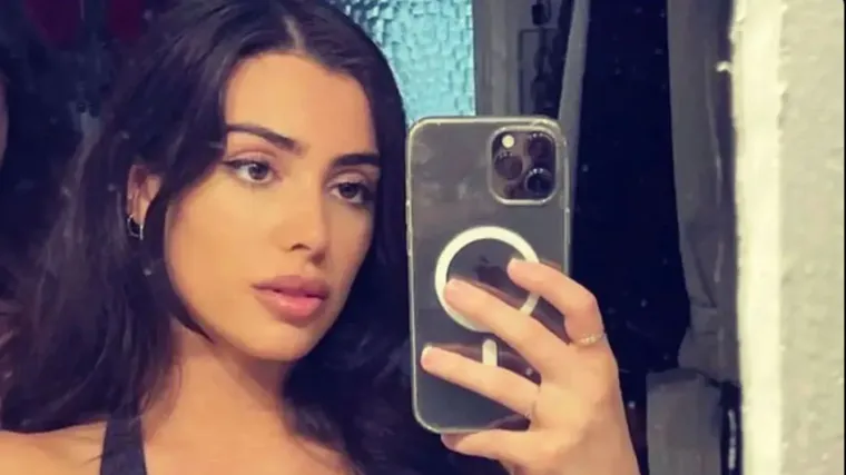 Bianca Censori odjevena od glave do pete: Fanovi iznenađeni naglom promjenom