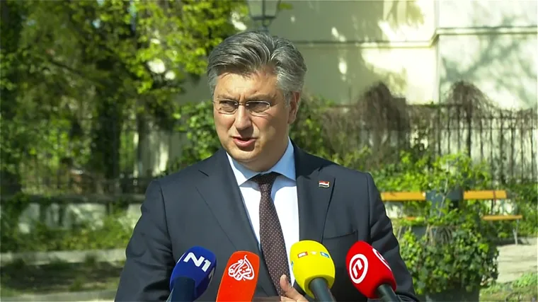 Plenković: 'Kr&scaron;itelj Ustava je zadnji koji nekoga može prozivati'