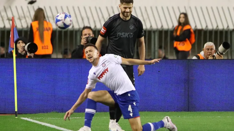 Peri&scaron;ić je nakon utakmice do&scaron;ao do svlačionice Dinama: Najduže je pričao s Petkovićem