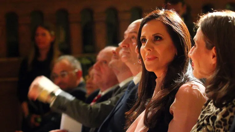 Tamara Vučić na dodjeli nagrada u Beogradu privukla pažnju u elegantnom izdanju