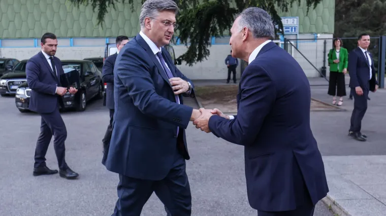 Dok svi šute o većini, manjine su ipak složne: 'Nećemo se odvojiti'