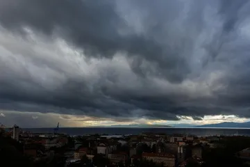 Kiša, snijeg i mraz, a onda promjena. Meteorolog: 'Proljetna toplina pa i više od toga kreće za vikend'