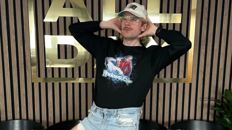 Podržavate li ovu odluku? Finski glazbenik na probu Eurosonga do&scaron;ao u kožnim tangicama