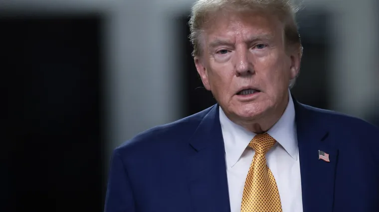 Dobio odgodu. Trump na optuženičkoj klupi jer je dokumente o nuklearnom oružju odnio doma