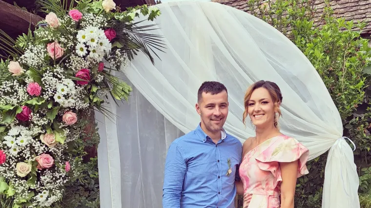 Sara i Mihael iz 'Ljubav je na selu' otvorili sezonu vjenčanja: Sijaju od sreće