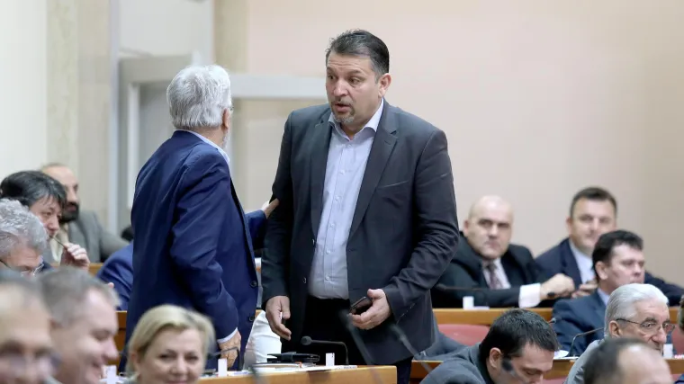 Domovinski pokret gubi još jednog zastupnika: Šuška se s kim će Lacković napraviti klub