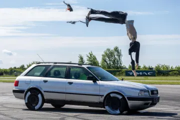 Ovako izgleda kad auto pogodi čovjeka. Sva sreća da je ovo lutak Krešo