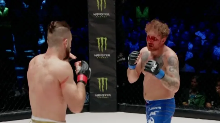 Savr&scaron;ena srpska večer se nastavlja, frcala je krv na sve strane