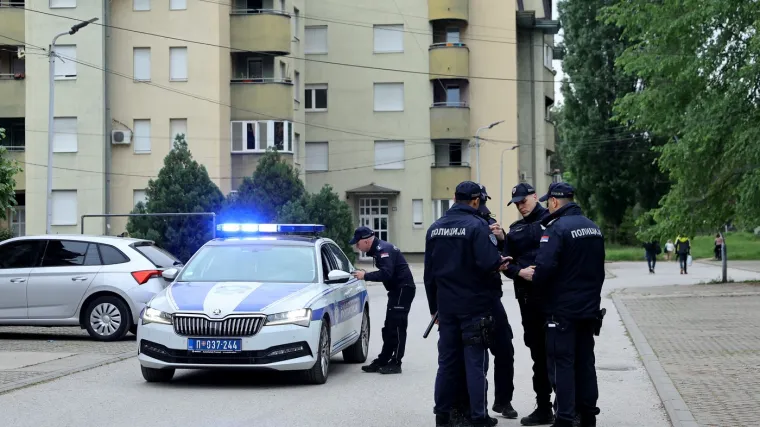 Mladić ubio oca, baku i djeda: Razlog je jeziv