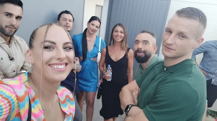 Tamara se pohvalila fotkama s reuniona:  'Bio je skoro zanimljiviji nego cijeli &scaron;ou'