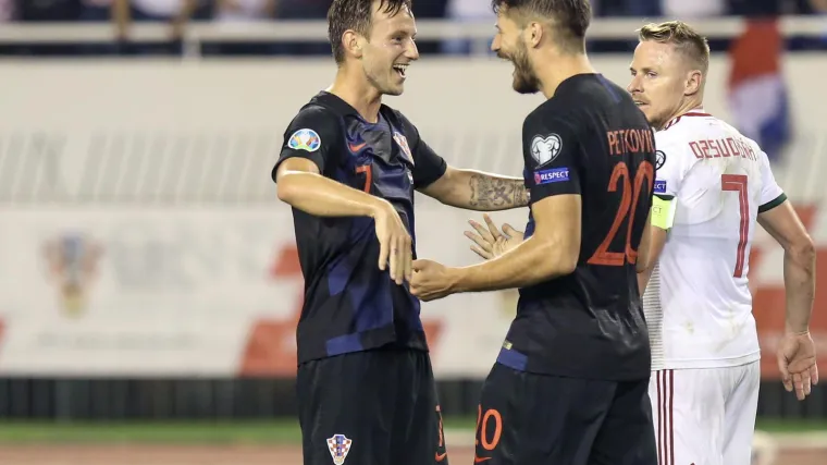 Rakitić se osvrnuo na Euro: 'Bilo bi lijepo vidjeti Modrića kako podiže pehar Europskog prvenstva'