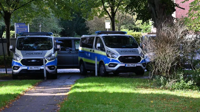 Jezivi prizor na igrali&scaron;tu: Prona&scaron;li krvavu dječju haljinicu. Policija na nogama