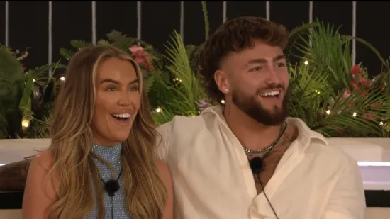 Nova sezona 'Love Island UK' stigla na Voyo: U show ušla poznata engleska ličnost