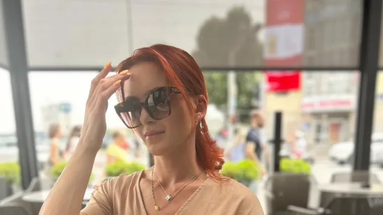 Klara iz 'Braka na prvu' uživa na suncu: Pokazala je koliko voli novu boju kose