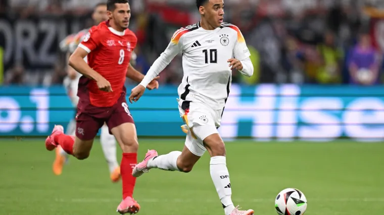 Domaćini osigurali prvo mjesto: Joker s klupe spasio Nijemce u posljednim minutama