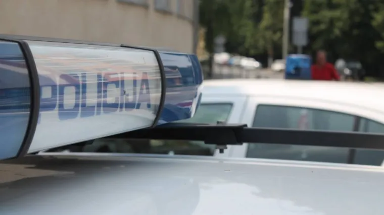 Četiri huligana u Varaždinu zaskočila i opljačkala ženu. Suprug: 'Puna je razderotina, sva se trese'