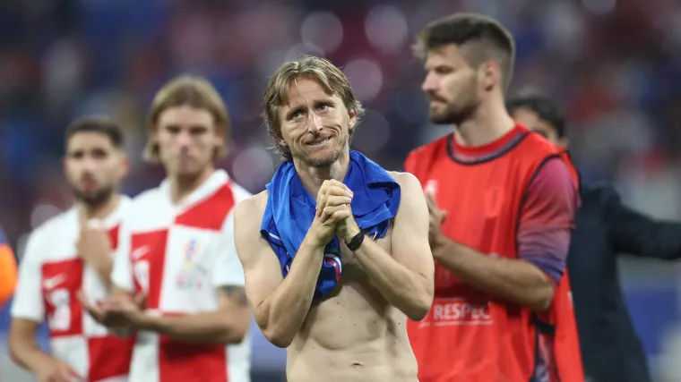 Modrić se javio nakon ispadanja! Sve puno komentara podr&scaron;ke, neki primijetili neobično vrijeme objave