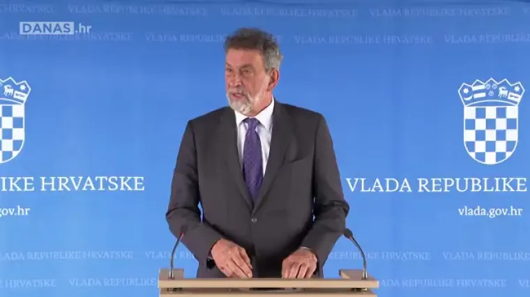 Radovan Fuchs o učenici koja je ostala bez izravnog upisa u srednju školu