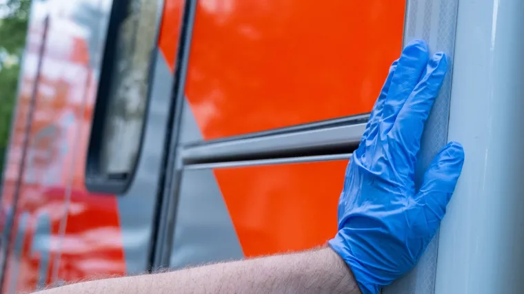 Dječak se igrao, pa pao u dubok &scaron;aht. Dogodilo se čudo! Vatrogasci: 'Inače rezultira smrću'