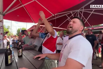 Pjesma i skandiranje na ulicama Berlina uoči velikog finala Engleske i Španjolske