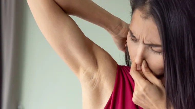 Velike vrućine izazivaju obilno znojenje: Dermatologinja otkrila kako to spriječiti