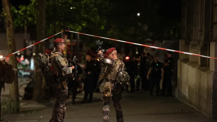 Francuzi u panici pred Olimpijske Igre: U Parizu izboden vojnik koji je čuvao željeznički kolodvor