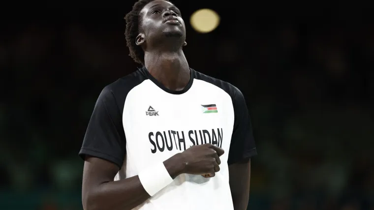 Skandal na Igrama: Uoči utakmice intonirali krivu himnu na užas igrača i izazvali bijes navijača