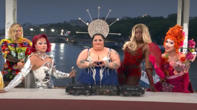 DJ-ici koja je nastupila na otvaranju OI-ja prijete smrću, mučenjem i silovanjem