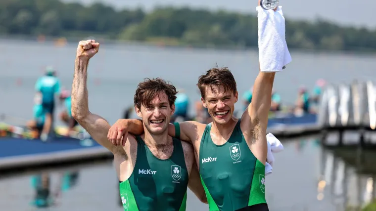 Ovo su osvajači olimpijskih medalja u petak: Marchand sru&scaron;io olimpijski rekord Phelpsa, Bronca za Igu &Scaron;wiatek