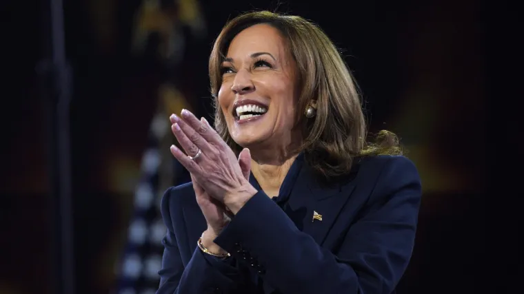 Kamala Harris održala najveći govor u životu i službeno prihvatila nominaciju za američku predsjednicu